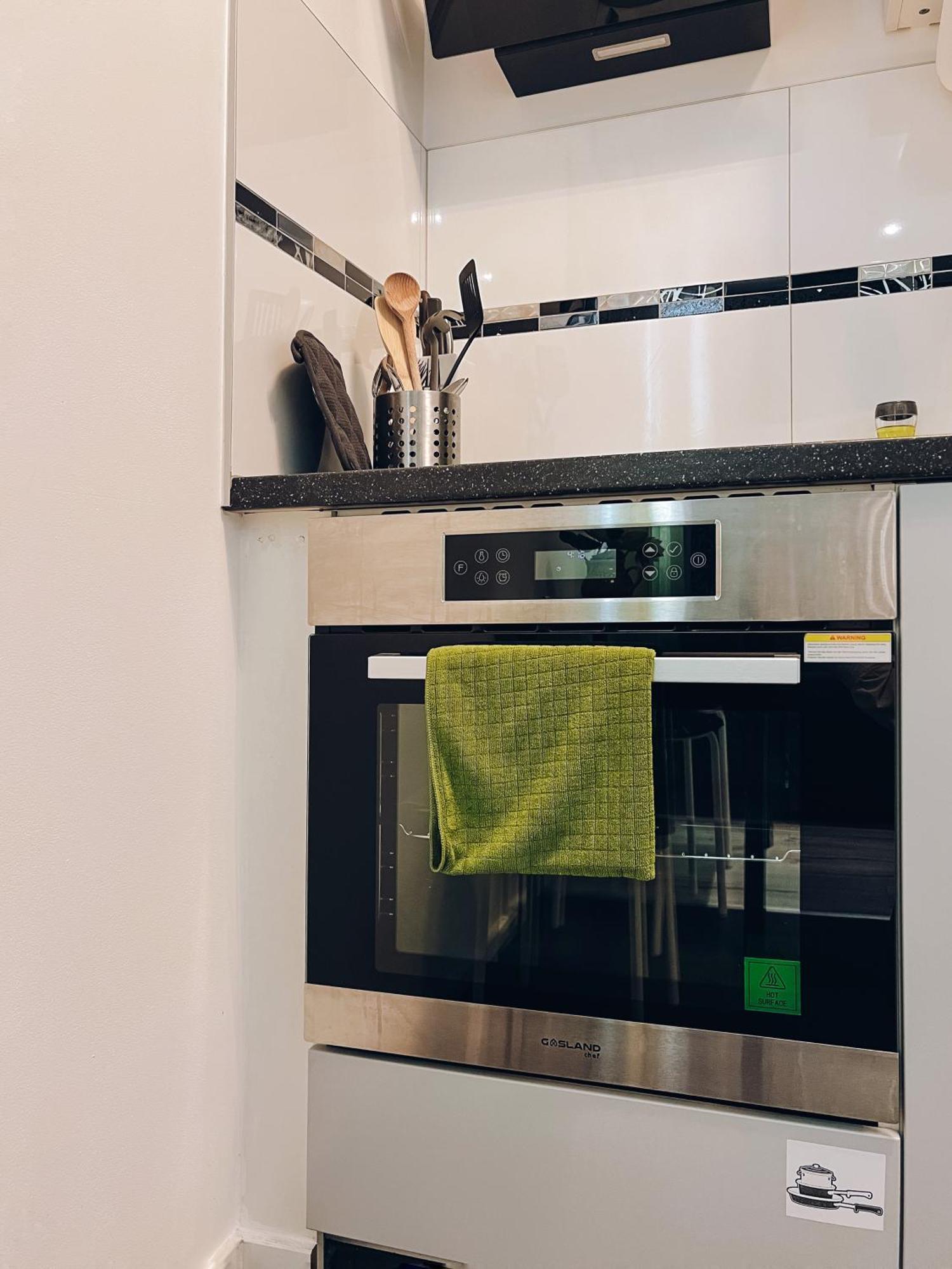 Neuwertiges Apartment Mit Kostenlose Privatparkplatz Auch Fuer Transporter Geeignet R1 Freiberg am Neckar Extérieur photo